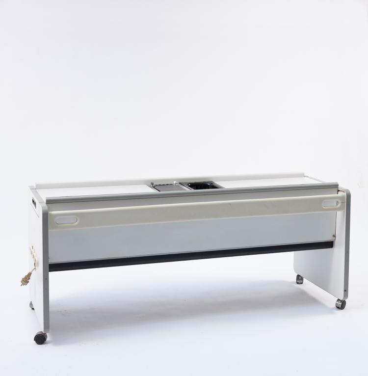 Bild 3 zu Objekt, 'Living Center Dinner-Element', 1970, Joe Colombo, Rosenthal, Espelkamp, 155A 158