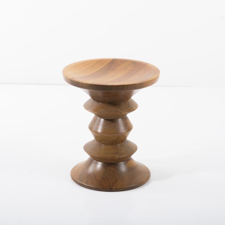 Bild 1 zu Objekt, 'Time-Life' stool 'A', 1960, Ray Eames, Vitra, Weil am Rhein, 157B 421
