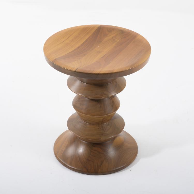 Bild 2 zu Objekt, 'Time-Life' stool 'A', 1960, Ray Eames, Vitra, Weil am Rhein, 157B 421