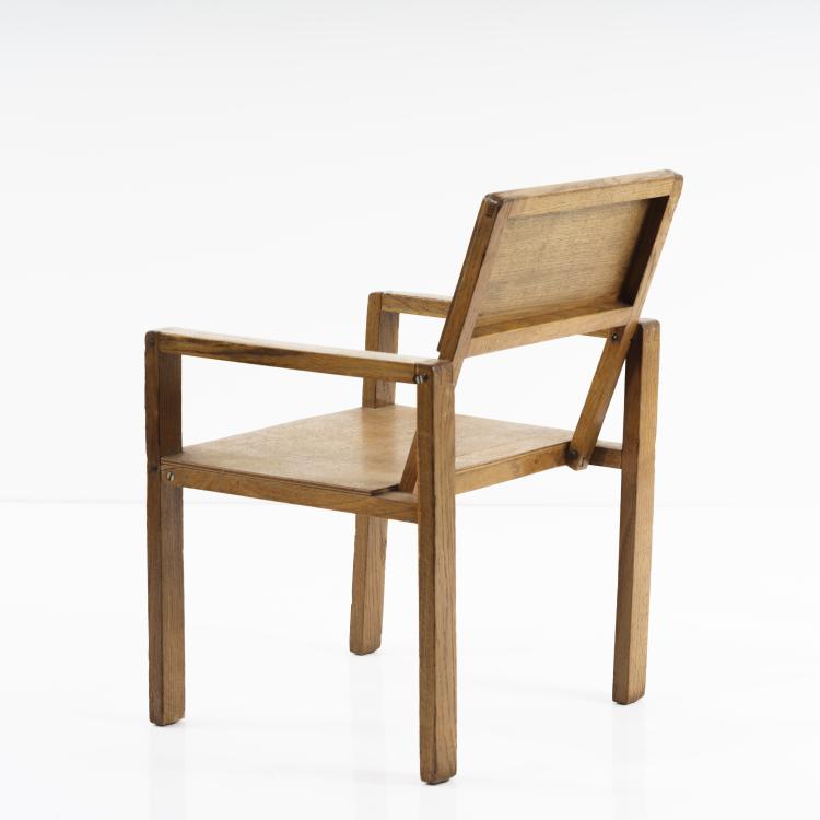 Hauptbild zu Objekt, Kinder-Armlehnstuhl, um 1928, Erich Dieckmann, Hausrat GmbH, Frankfurt am Main (zugeschrieben)., 155B 277