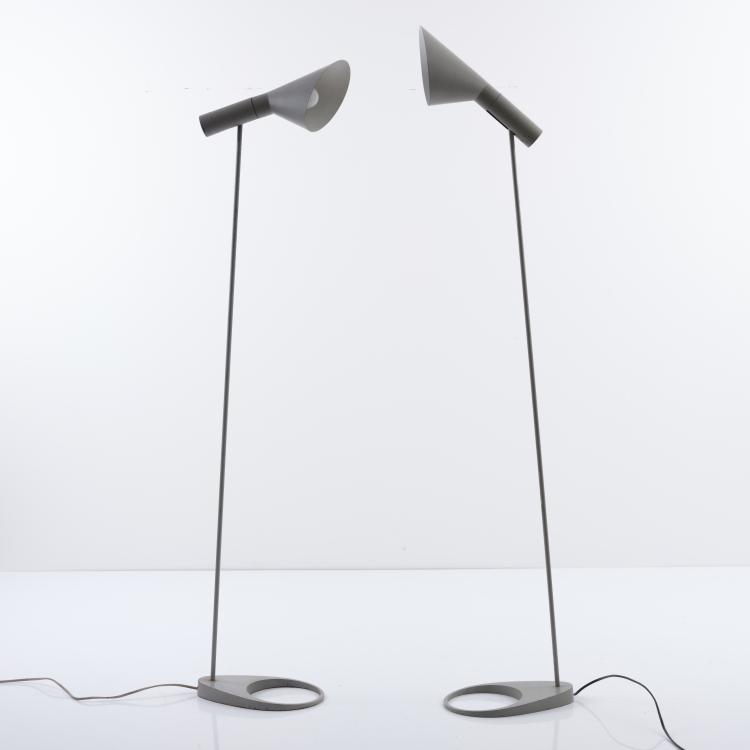 Bild 2 zu Objekt, Zwei Stehleuchten und zwei Wandleuchten 'AJ', 1957, Arne Jacobsen, Poulsen, Louis, Kopenhagen, 155B 463