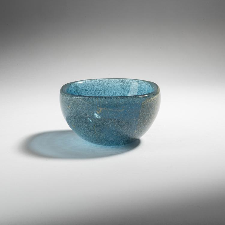 Bild 1 zu Objekt, 'Sommerso a bollicine' bowl, c. 1934, Carlo Scarpa, Venini & C., Murano, 155C 762