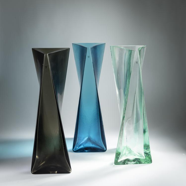 Hauptbild zu Objekt, Three vases for the 90th anniversary of the manufactory, 2011, Tadao Ando, Venini & C., Murano, 155C 811
