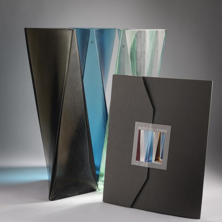 Bild 2 zu Objekt, Three vases for the 90th anniversary of the manufactory, 2011, Tadao Ando, Venini & C., Murano, 155C 811