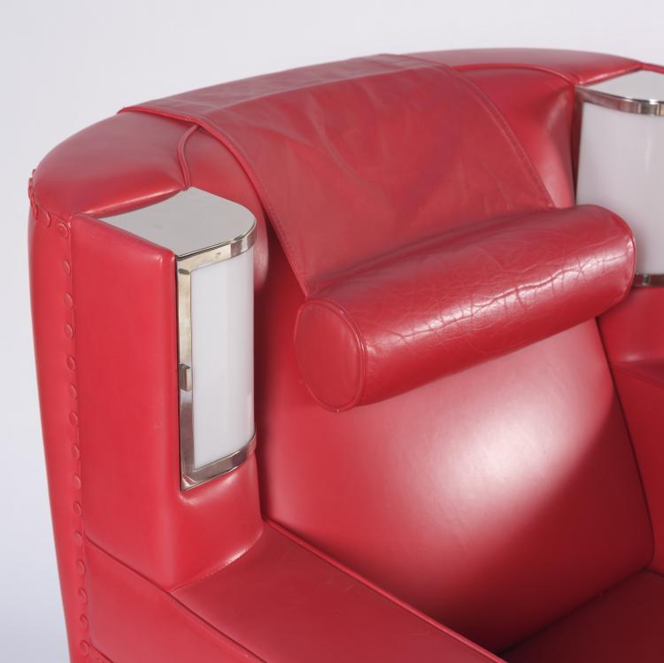 Bild 1 zu Objekt, 'Roter Sessel' mit Ottoman, 1931, Eckart Muthesius, Vereinigte Werkst&auml;tten, M&uuml;nchen, 155B 309