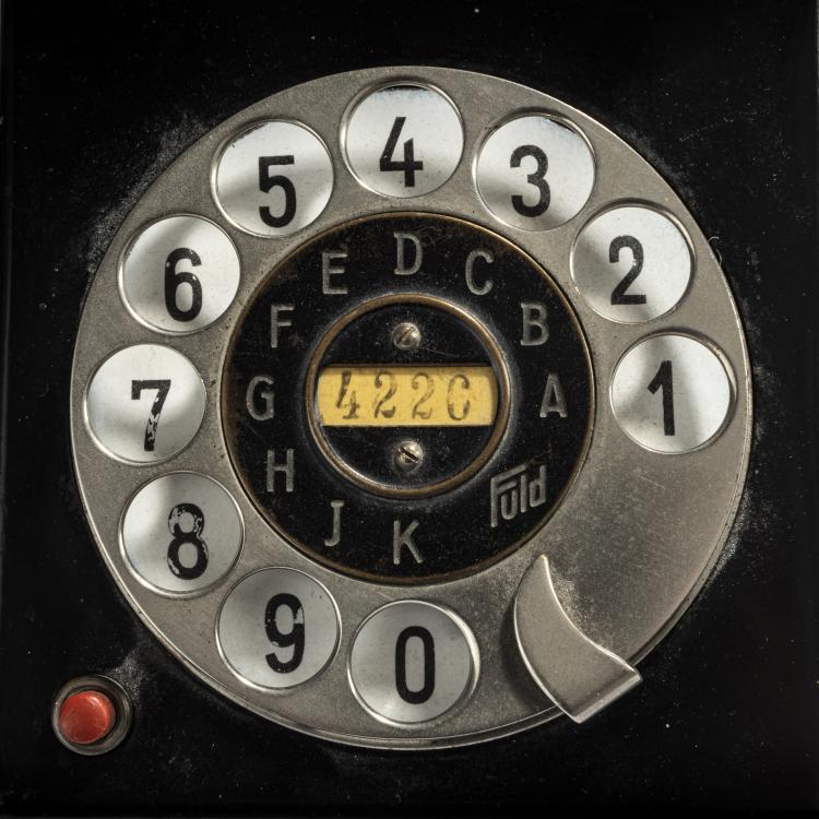 Bild 1 zu Objekt, 'Bauhaus'-Telefon 'Modell Frankfurt', 1929, Fuld, H., u. Co., Frankfurt am Main, 155B 363
