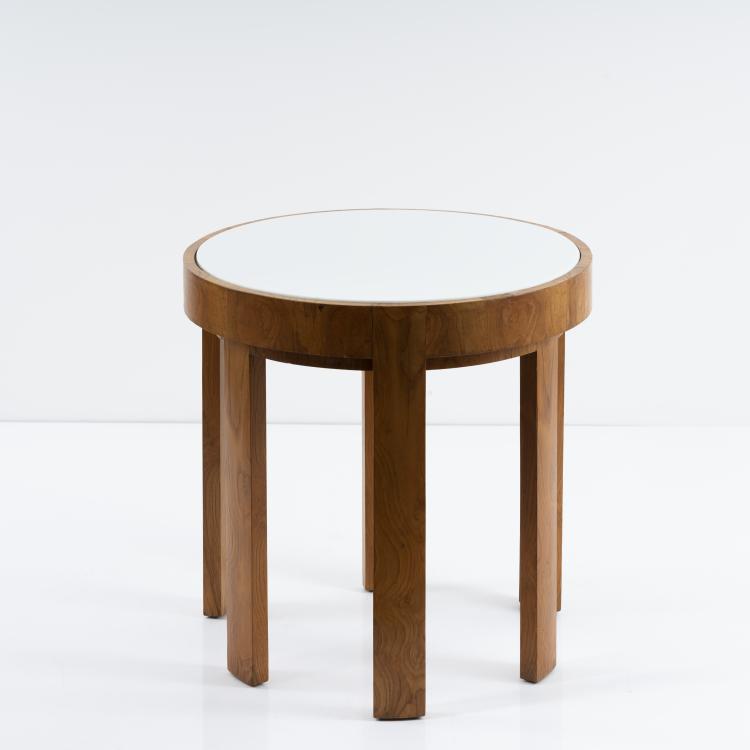 Bild 2 zu Objekt, Zwei Satztische, um 1931, Eckart Muthesius (zugeschrieben), Deutschland, 155B 308