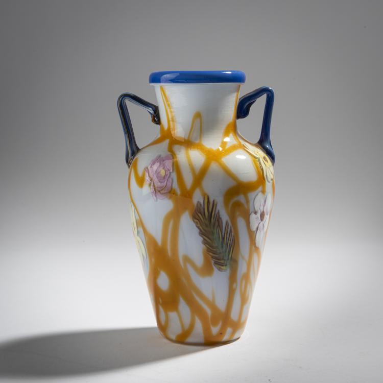 Hauptbild zu Objekt, Vase with handles, c. 1920, Barovier, Artisti, Murano (zugeschrieben), 155C 815