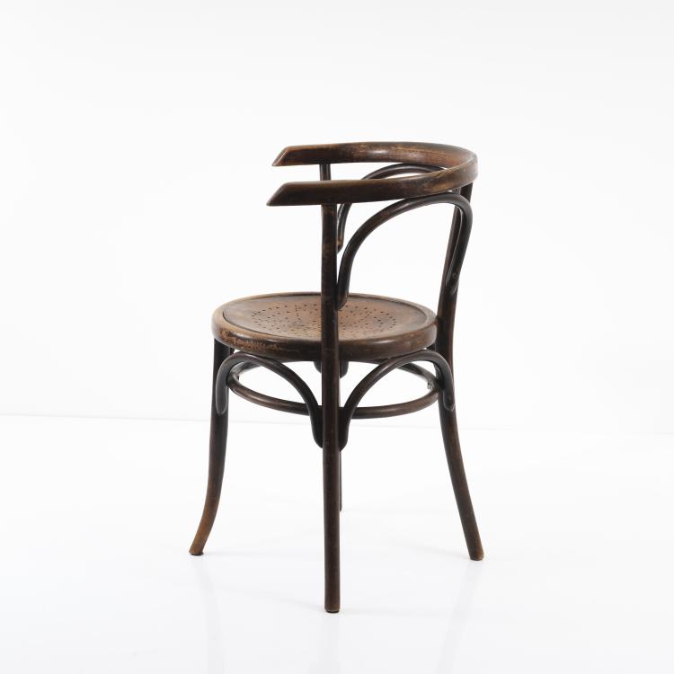 Bild 1 zu Objekt, Armlehnstuhl, um 1900, Thonet, Wien (im Stile von), 155B 249