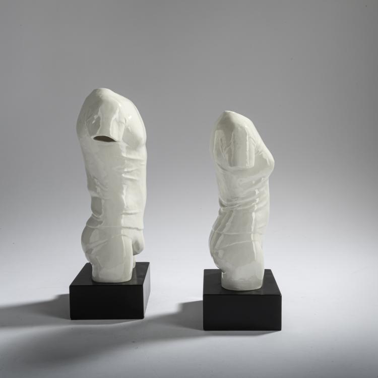 Bild 1 zu Objekt, 'T-Shirt Torso weiblich' and 'T-Shirt Torso m&auml;nnlich', 1982, Peter Gro&szlig;bach, Goebel Galerie, R&ouml;dental, 157C 616