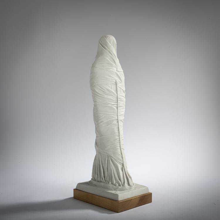 Bild 1 zu Objekt, 'Stehende Gewandfigur', 1981, Edgar Augustin, Goebel Galerie, R&ouml;dental, 157C 604