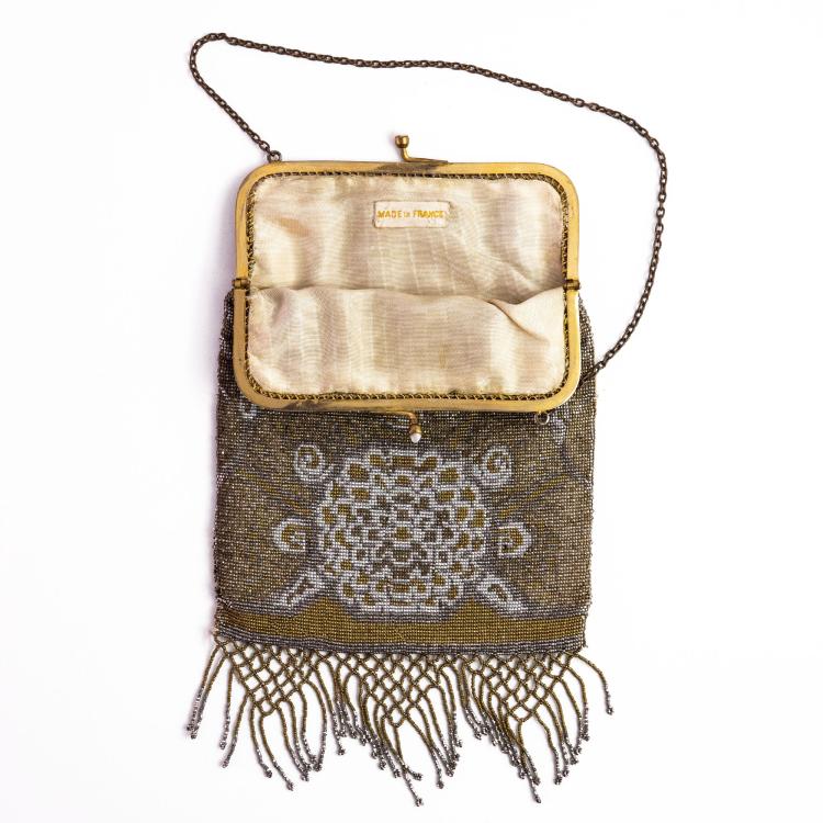 Bild 1 zu Objekt, Steel bead handbag with an Art Nouveau pattern, c. 1910, 159D 868
