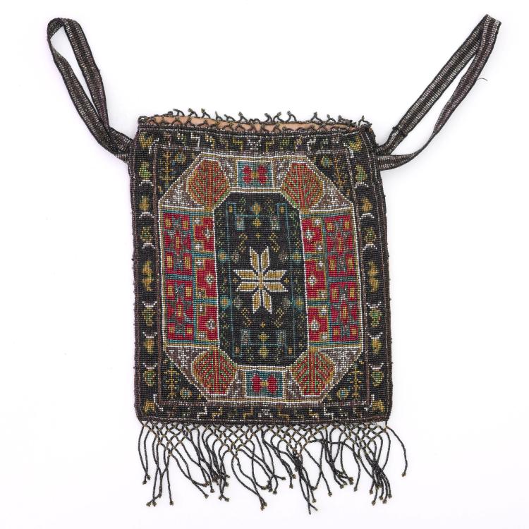Hauptbild zu Objekt, Stahlperlen-Beutel mit geometrischem Muster, um 1900/10, 157F 1210