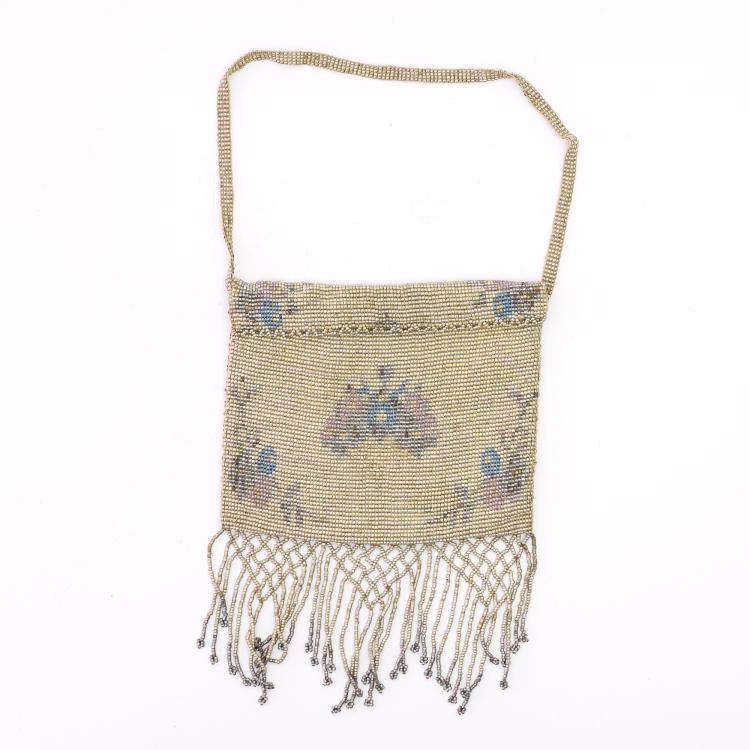 Hauptbild zu Objekt, Steel bead flap pouch with butterflies, c. 1910, 159D 872