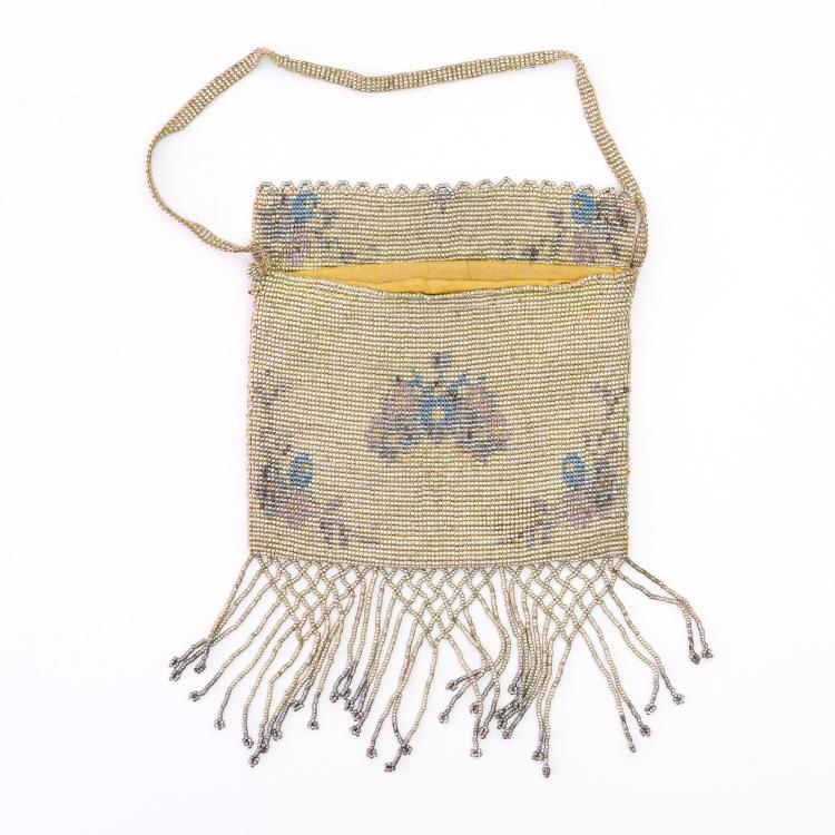 Bild 2 zu Objekt, Steel bead flap pouch with butterflies, c. 1910, 159D 872