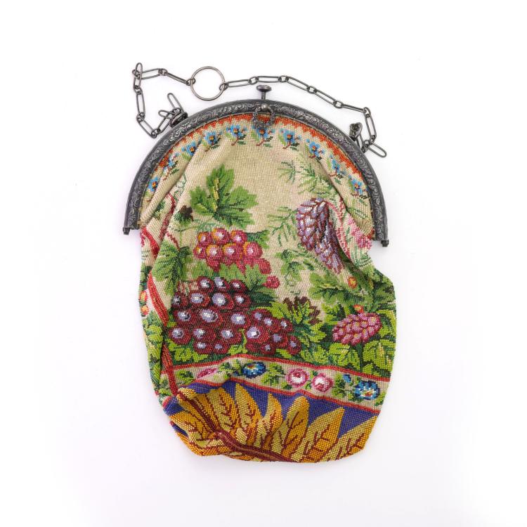 Hauptbild zu Objekt, B&uuml;geltasche mit Weinreben, 2. H&auml;lfte 19. Jh., 159D 790