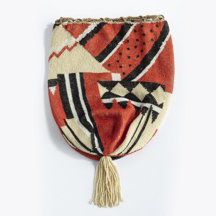 Hauptbild zu Objekt, Art Deco bag with geometric shapes, c. 1920, 159D 877