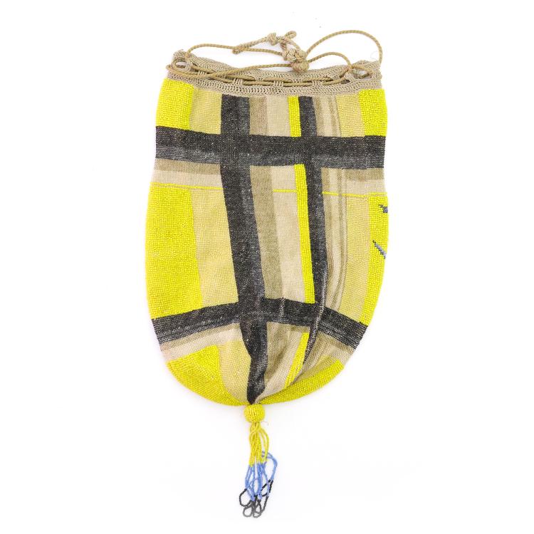 Bild 2 zu Objekt, Art D&eacute;co Beutel mit stilisierter Blume, um 1920, 157F 1317