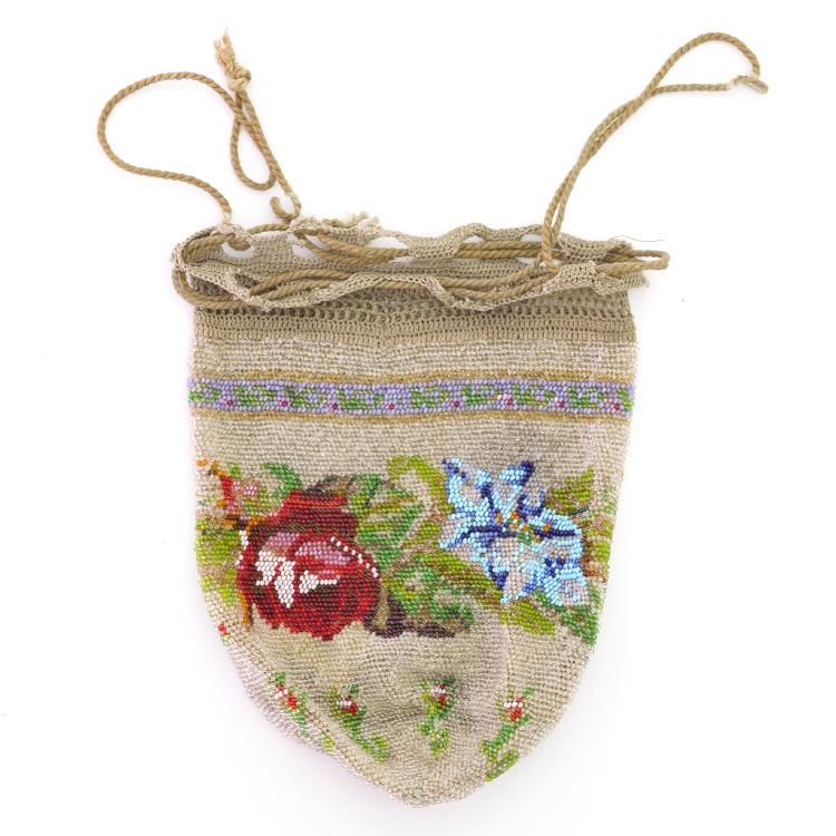Hauptbild zu Objekt, Pouch with floral border, 2nd half of the 19th century, 159D 776