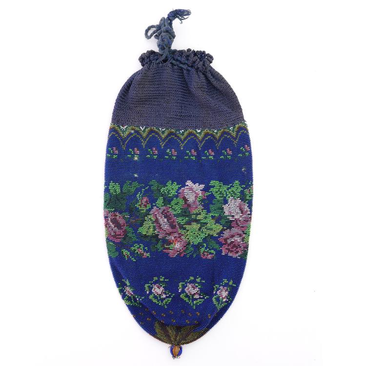 Hauptbild zu Objekt, Pouch with rose border, 2nd half of the 19th century, 159D 782