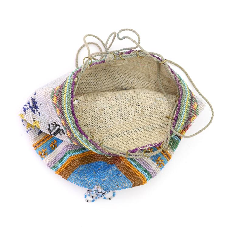 Bild 1 zu Objekt, Perlbeutel 'Johann Friesneker', 2. H&auml;lfte 19. Jh., 157F 1176