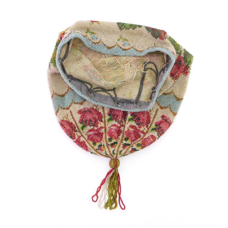 Bild 1 zu Objekt, Pouch with rose border, 1st half of the 19th century, 159D 743
