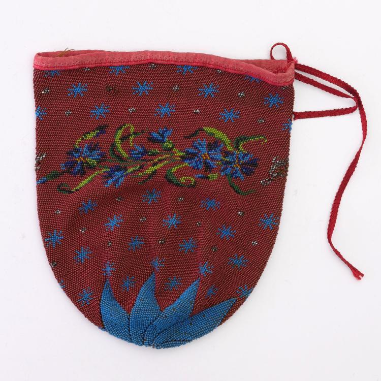 Hauptbild zu Objekt, Perlbeutel mit Kornblumen, 2. H&auml;lfte 19. Jh., 159D 802