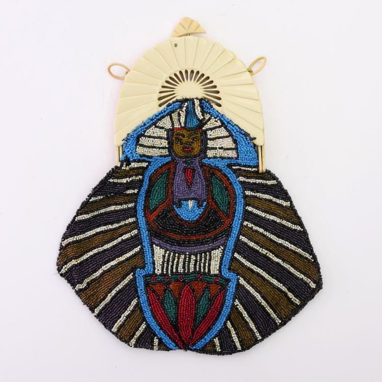 Bild 1 zu Objekt, Perltasche mit Pharao, um 1930, 157F 1379