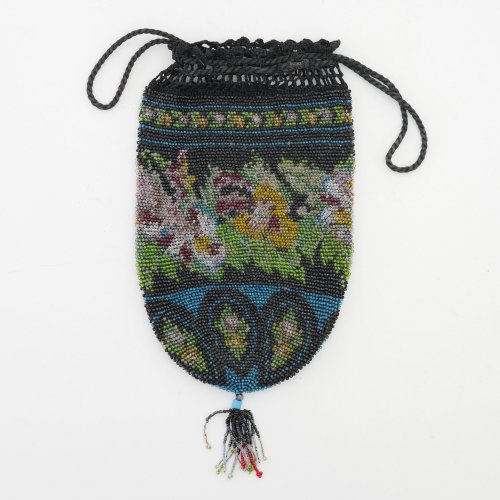 Pouch with flowers, c. 1910