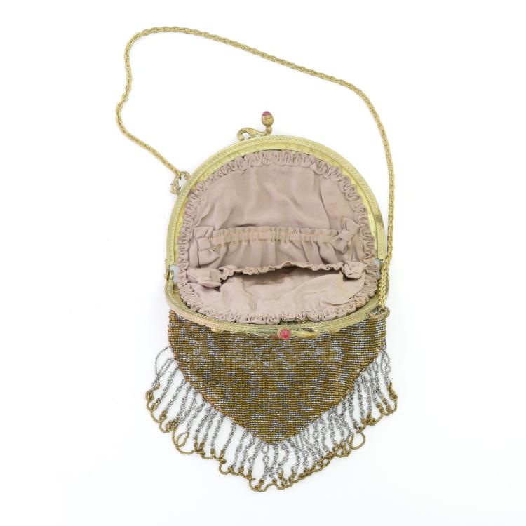 Bild 2 zu Objekt, Stahlperlen-Handtasche, 1910-20er Jahre, 157F 1267