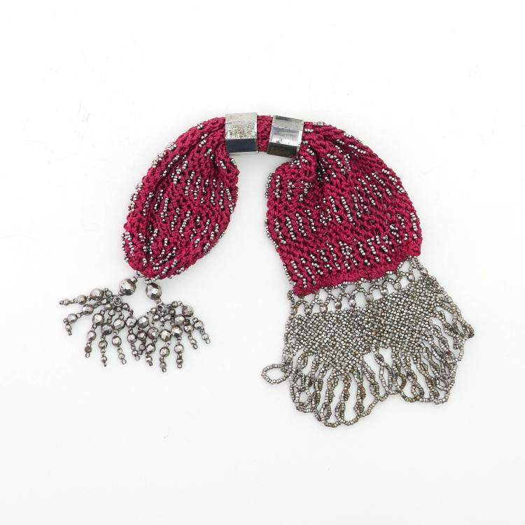 Hauptbild zu Objekt, Miser's purse with steel beads, 19th century, 159D 926