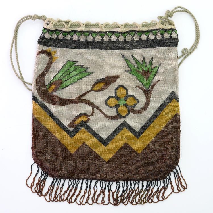 Hauptbild zu Objekt, Perlbeutel mit Zweig, um 1920, 159D 841