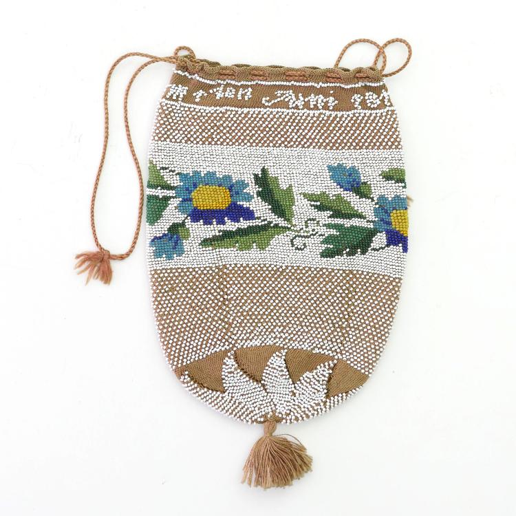 Bild 1 zu Objekt, Andenken-Beutel 'Andenken zum 1ten Juni 1817', 1817, 157F 1132