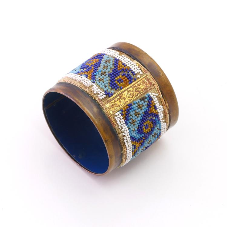 Bild 1 zu Objekt, Napkin ring with Vitruvian scroll, 19th century, 159D 990