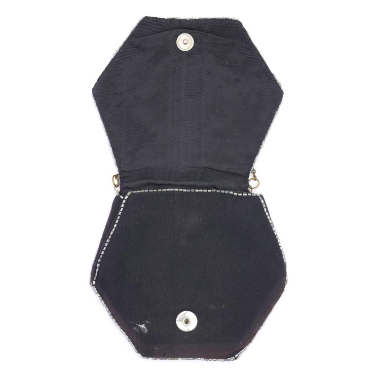 Bild 2 zu Objekt, Hexagonal evening bag, 20th century, 159D 922