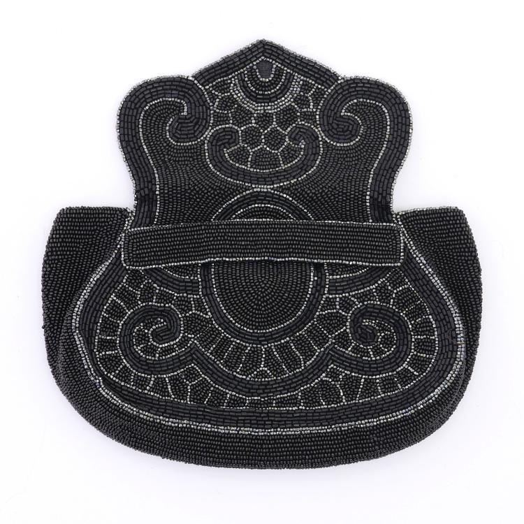 Bild 2 zu Objekt, Kleines T&auml;schchen mit Handschlaufe, um 1920, 159D 940