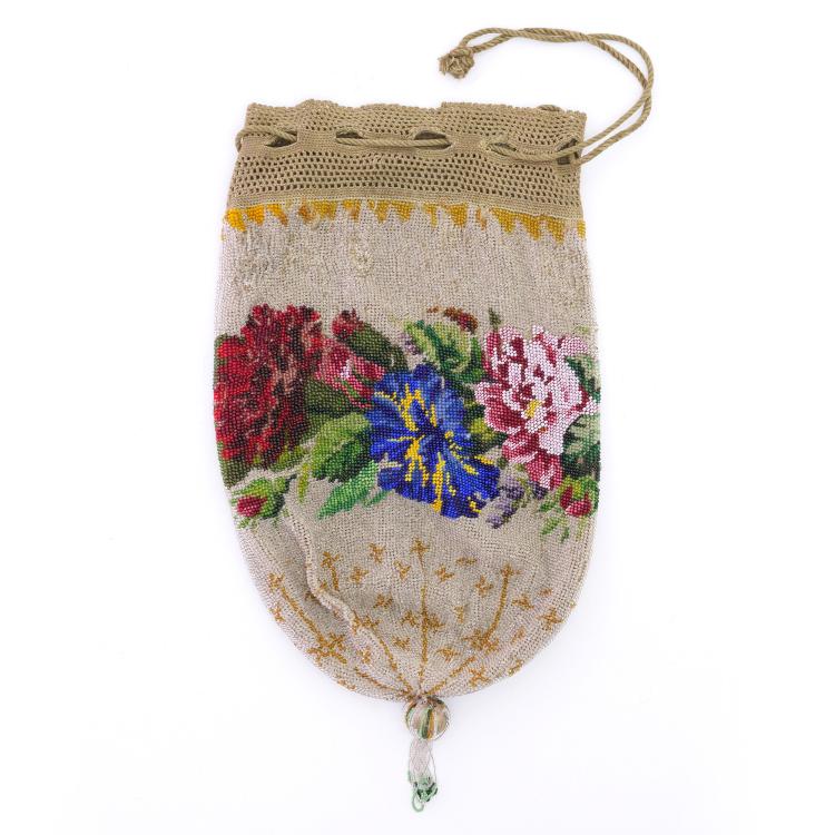 Hauptbild zu Objekt, Pouch with floral border, 2nd half of the 19th century, 159D 778