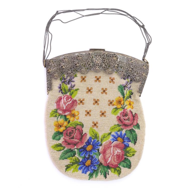 Hauptbild zu Objekt, B&uuml;geltasche mit Blumengirlande, um 1900, 159D 814