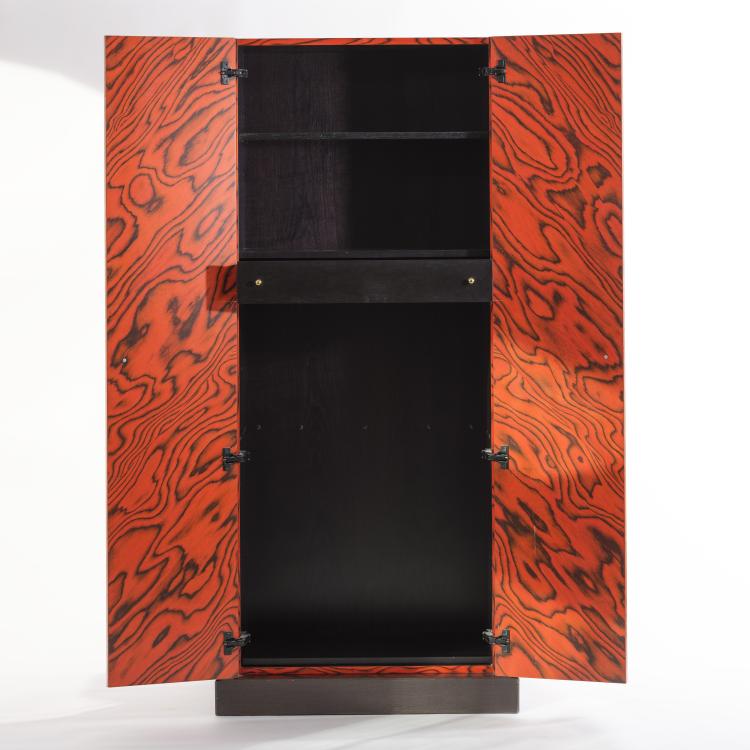 Bild 2 zu Objekt, 'Nairobi' wardrobe, c. 1989, Ettore Sottsass, Zanotta, Mailand, 155A 247