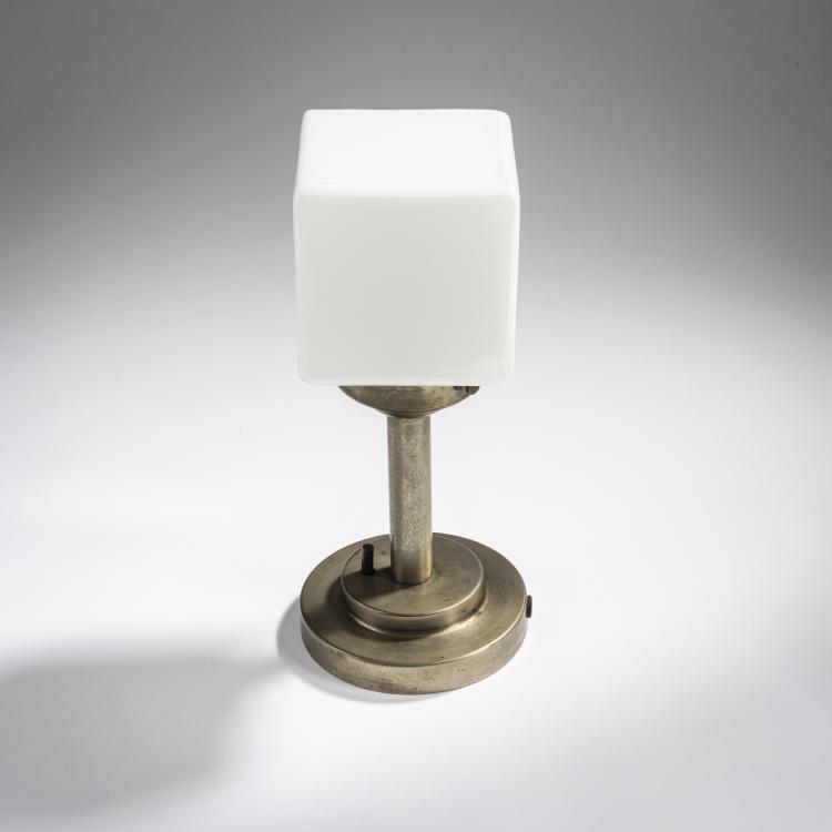 Bild 3 zu Objekt, Table light, c. 1930, Walter Georg Kostka (attributed), Atrax Leuchten, Berlin (zugeschrieben), 155B 293