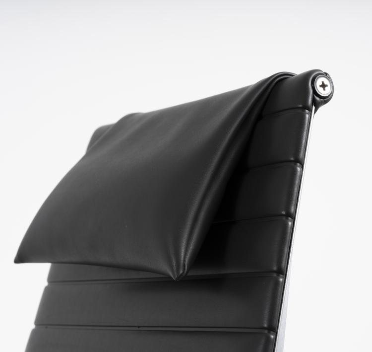 Bild 2 zu Objekt, 'Aluminum Group' desk chair, 1958, Charles Eames,Ray Eames, Vitra, Weil am Rhein, 155B 476