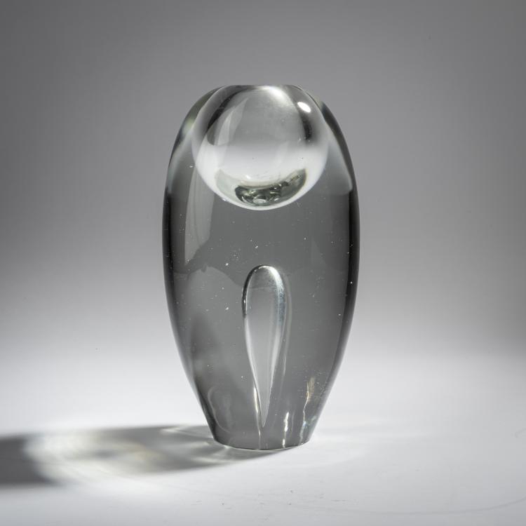 Bild 1 zu Objekt, Vase '3575' - 'Kyynelpisara' (Tr&auml;ne), 1954, Timo Sarpaneva, Iittala, 155B 343