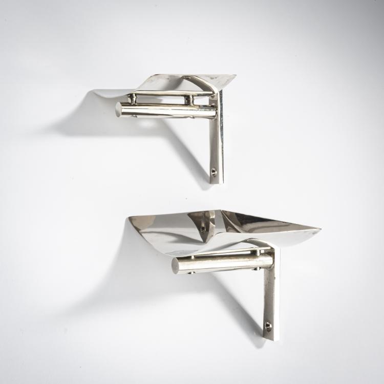 Bild 1 zu Objekt, Zwei Seifenschalen zur Wandbefestigung, 1989, Andr&eacute;e Putman, &Eacute;cart International, Paris, 155B 497