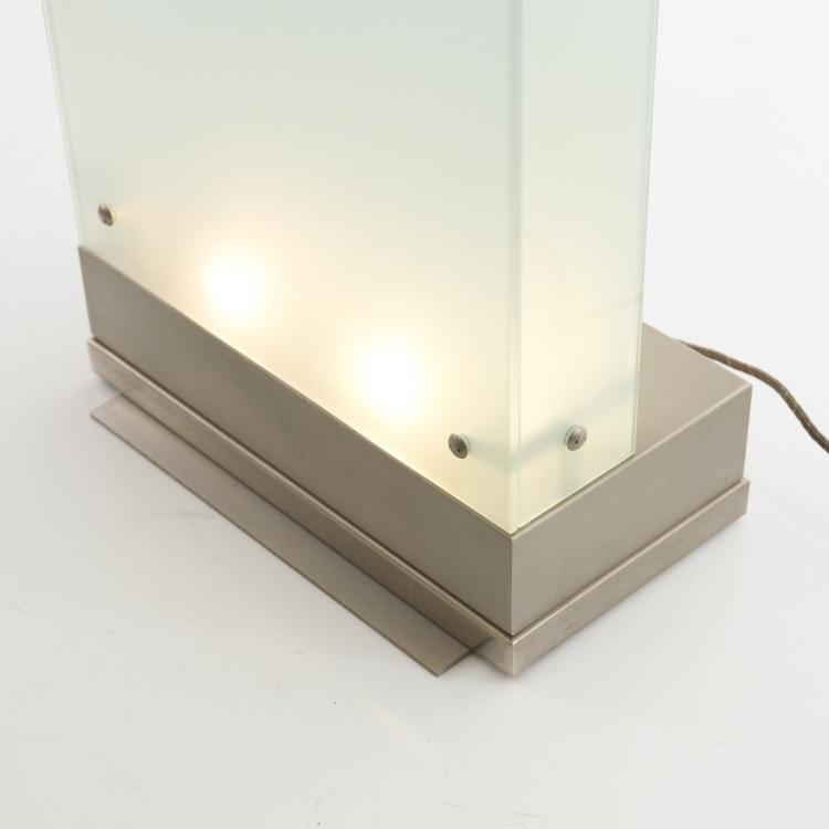 Bild 2 zu Objekt, Stehleuchte 'Gla&ccedil;on', um 1989, Andr&eacute;e Putman, &Eacute;cart International, Paris, 155B 489