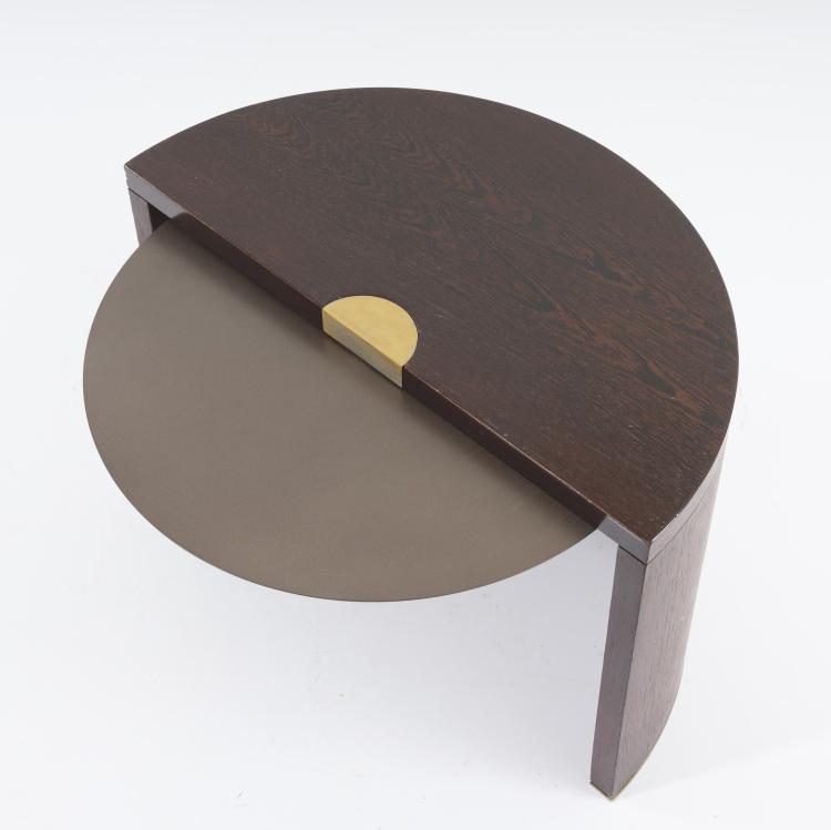 Bild 2 zu Objekt, Beistelltisch, 1989, Andr&eacute;e Putman, &Eacute;cart International, Paris, 155B 485