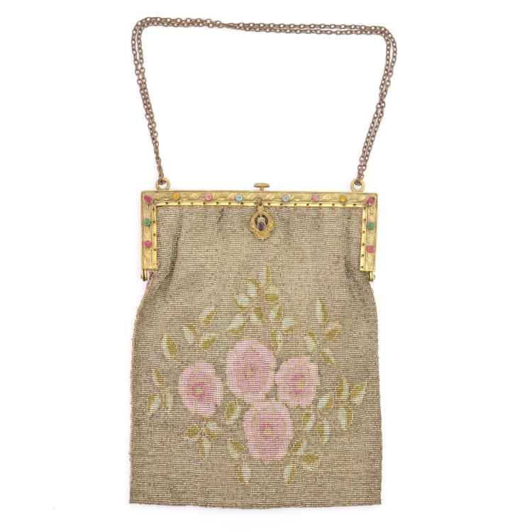 Hauptbild zu Objekt, Steel bead handbag with flowers, c. 1920, 159D 914