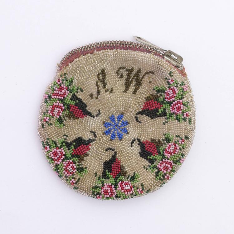 Hauptbild zu Objekt, Geldb&ouml;rse mit floralem Dekor, um 1900, 157F 1417