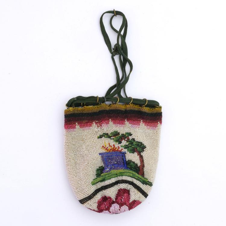 Hauptbild zu Objekt, Pouch with monuments, 2nd half of the 19th century, 159D 767