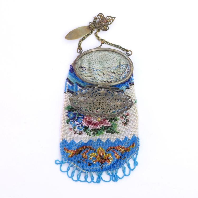 Bild 1 zu Objekt, Pouch with rose and forget-me-not, 2nd half of the 19th century, 159D 781