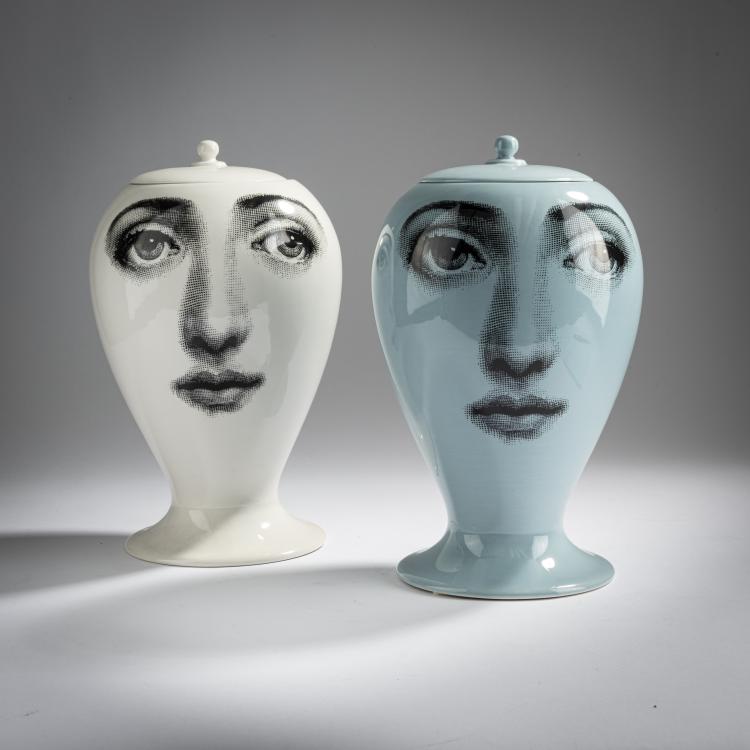 Hauptbild zu Objekt, Zwei Deckelvasen 'Buonanotte', 2000er Jahre, Barnaba Fornasetti,Piero Fornasetti, Bitossi, Montelupo, 155A 226